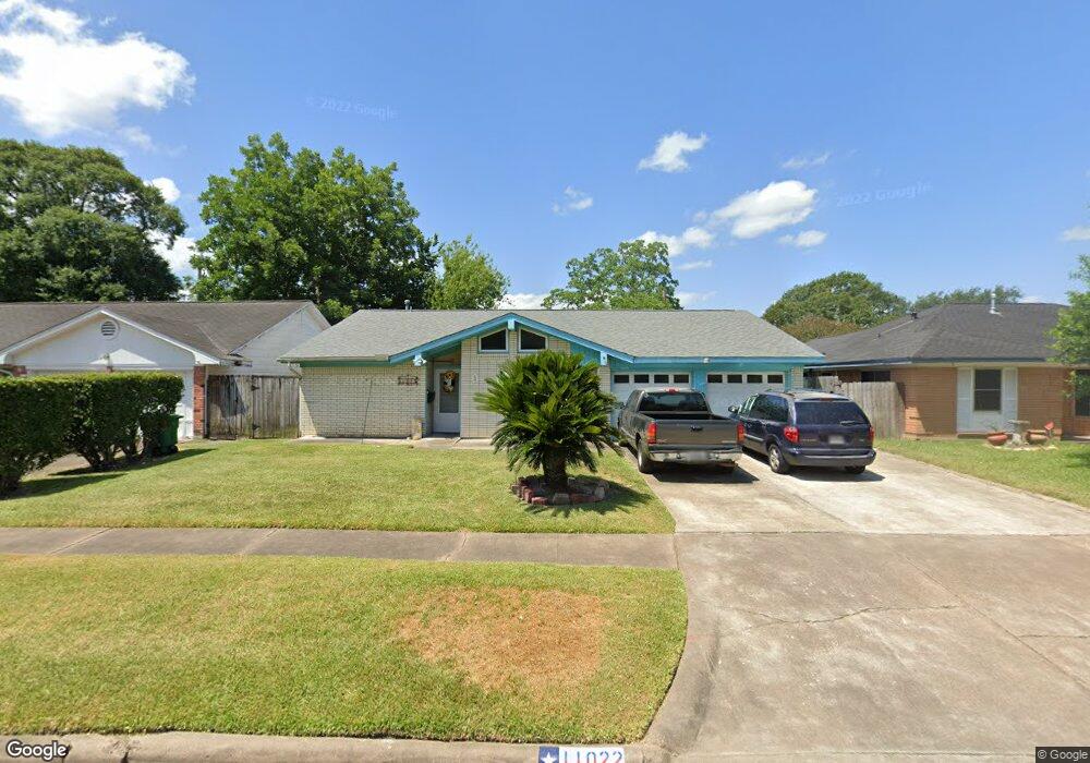 11022 Caribbean Ln, Houston, TX 77089 - photo 1