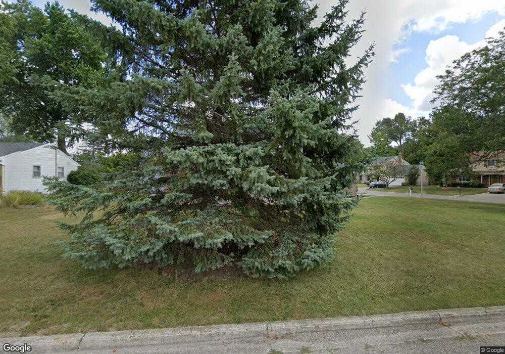 1410 Shannon Ln, Lansing, MI 48917 - photo 1