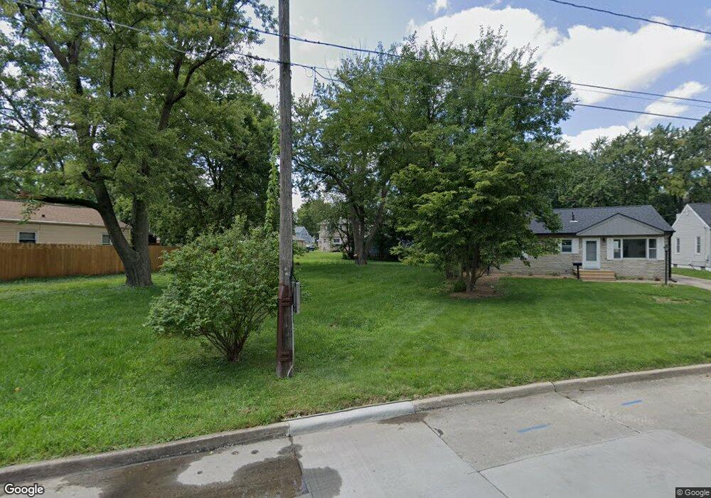 3606 47th St, Des Moines, IA 50310 - photo 1