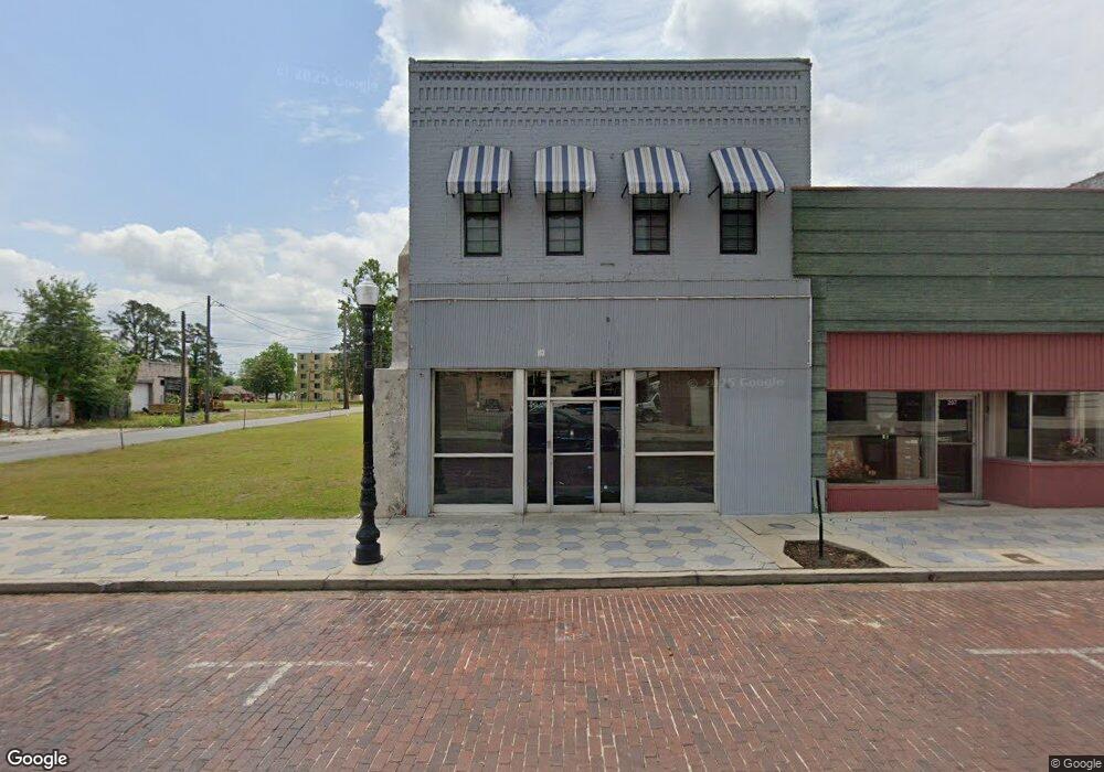 209 E Pine St, Fitzgerald, GA 31750 - photo 1