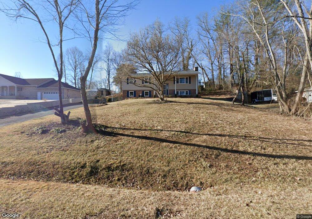 106 Shelly Dr, Hendersonville, NC 28792 - photo 1