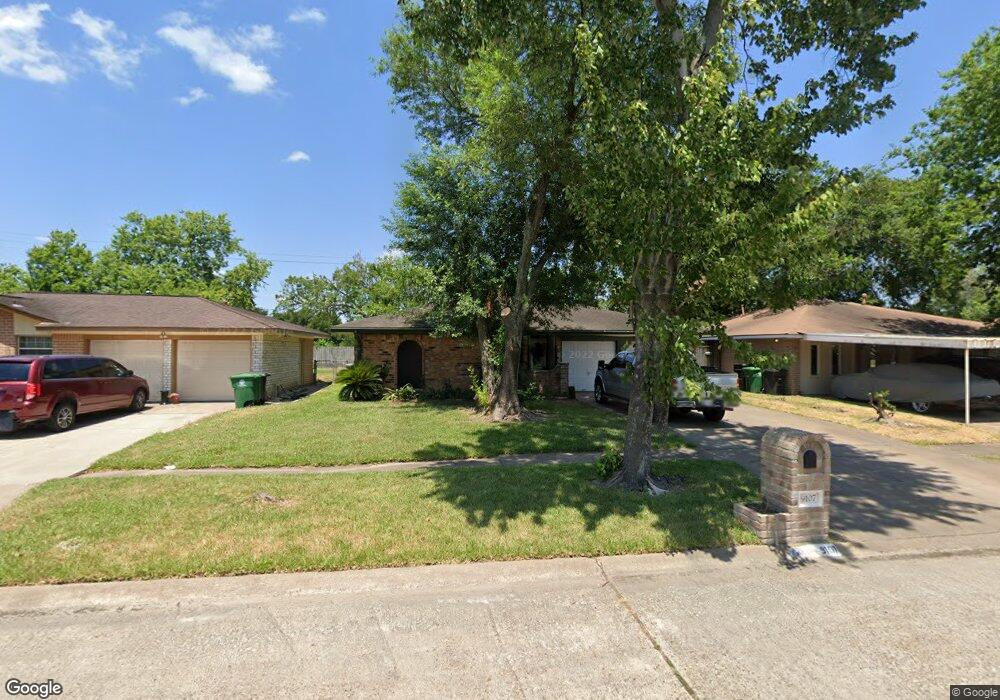 9107 Donley Dr, Houston, TX 77088 - photo 1