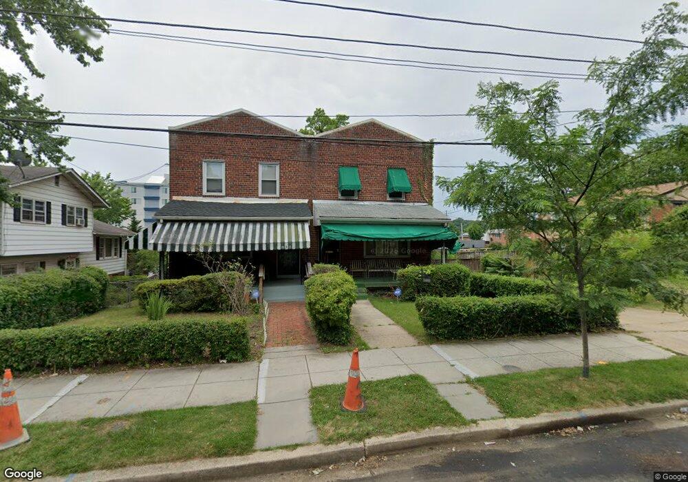 160 46th St NE, Washington, DC 20019 - photo 1