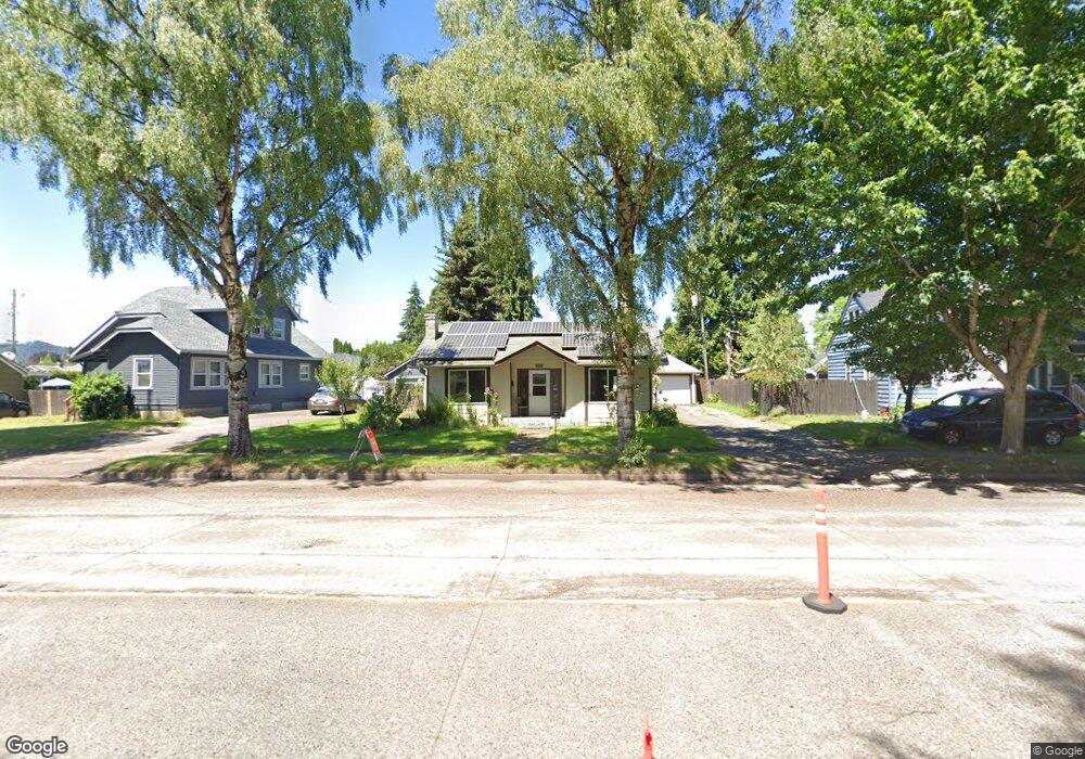 2828 Washington Way, Longview, WA 98632 - photo 1