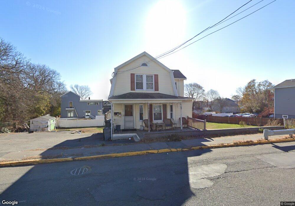 282 Lincoln Ave unit 2, Saugus, MA 01906 - photo 1