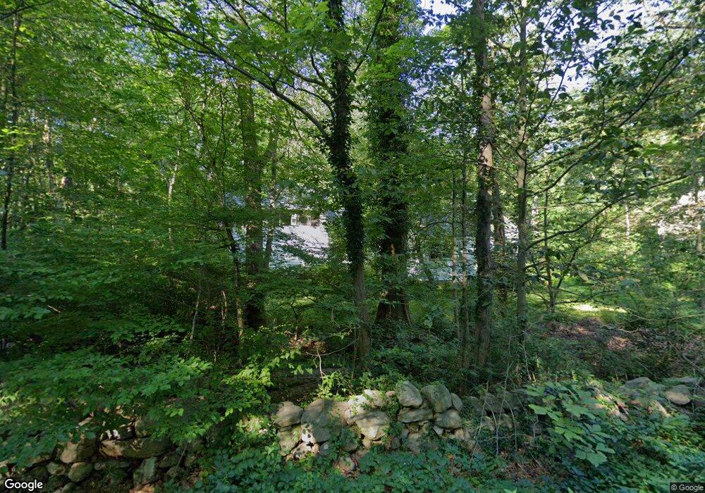 33 Deforest Ln, Wilton, CT 06897 - photo 1