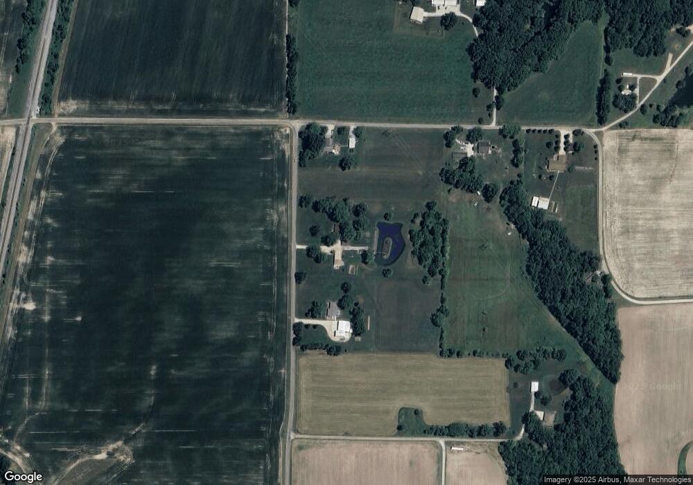 8906 N 1300th St, Effingham, IL 62401 - photo 1