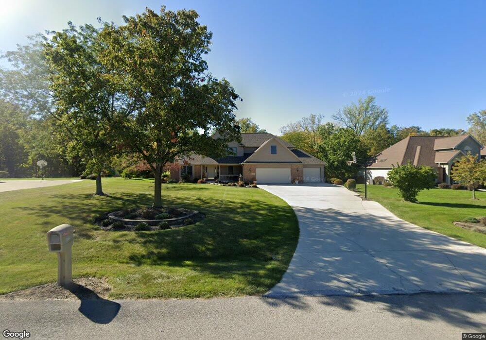 4652 Meadow View Dr, Lima, OH 45805 - photo 1