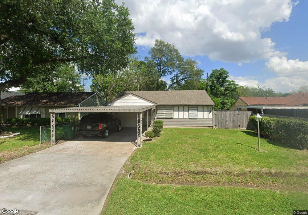 4314 Busiek St, Houston, TX 77022 - photo 1