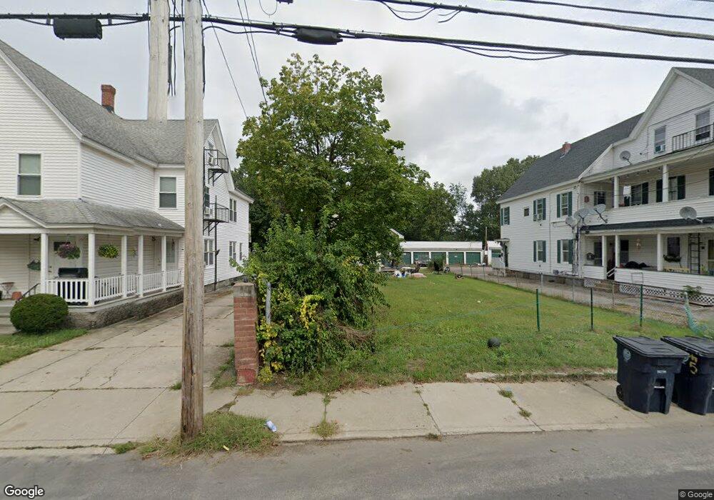 169 W Hollis St unit 2, Nashua, NH 03060 - photo 1