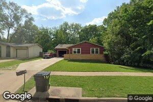 2305 SE Monroe St, Topeka, KS 66605