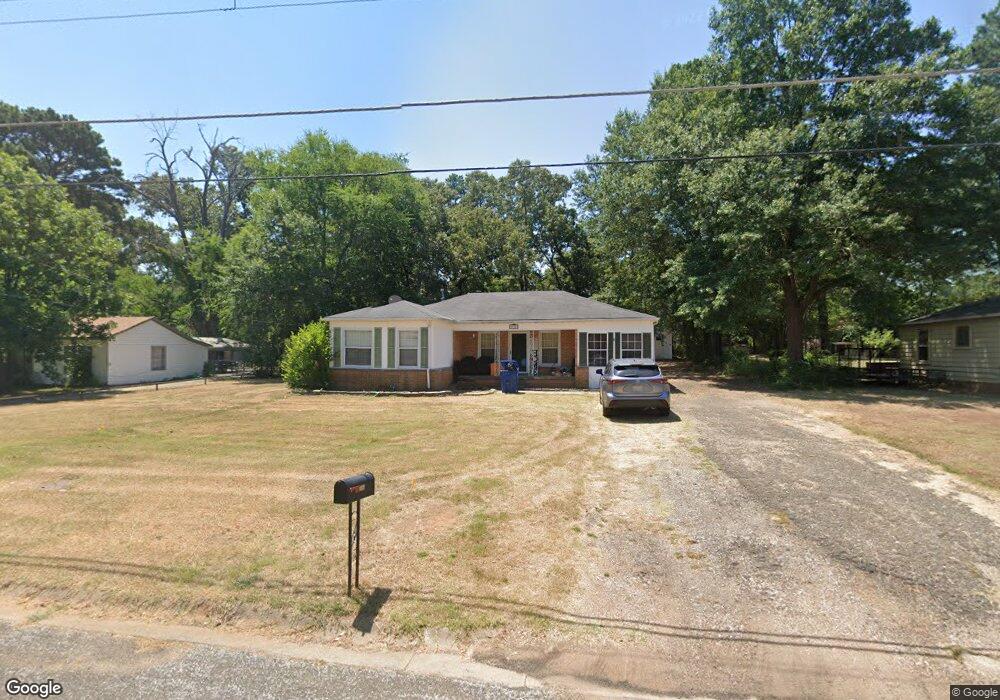 630 Camp St, Kilgore, TX 75662 - photo 1
