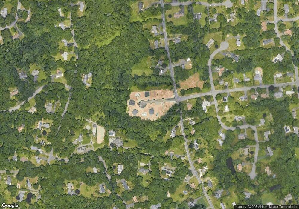 1 Moorefield Farms Rd, Trumbull, CT 06611 - photo 1