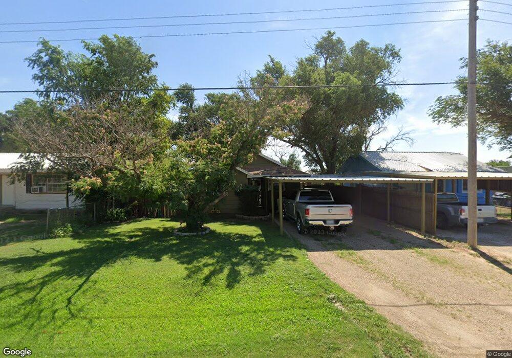 2610 Fisher St, Plainview, TX 79072 - photo 1