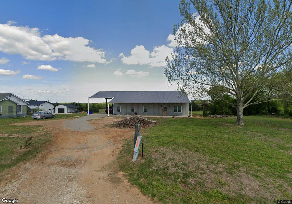 668 Katy Ln, Pottsboro, TX 75076 - photo 1