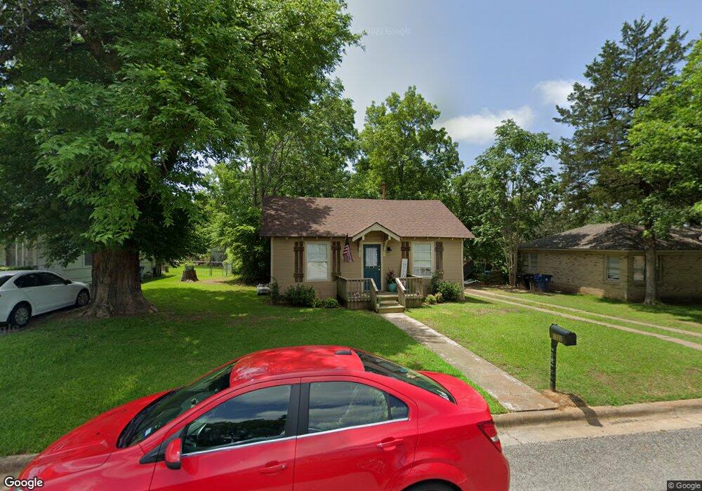 1322 W Day St, Denison, TX 75020 - photo 1