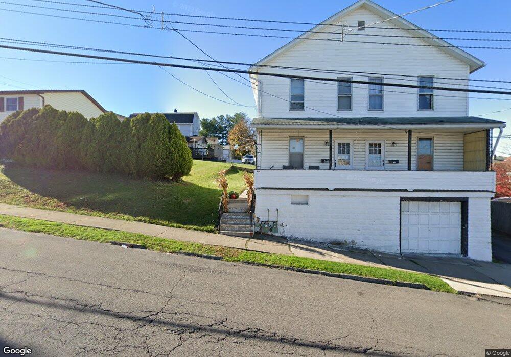 428 S Walnut St, Nanticoke, PA 18634 - photo 1