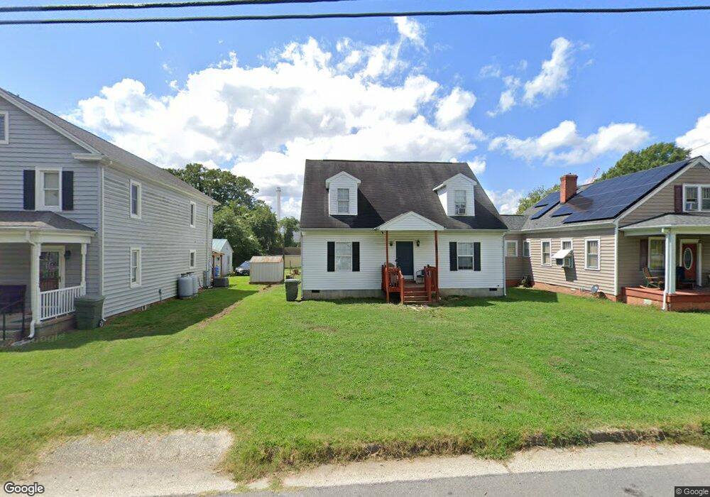 430 19th St, West Point, VA 23181 - photo 1