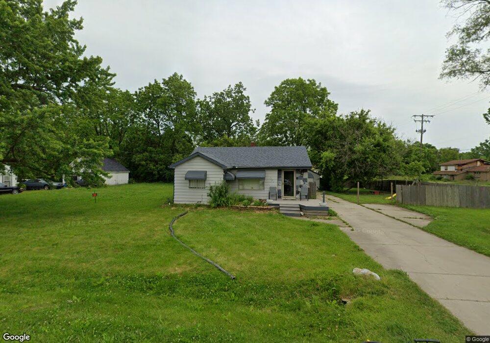 1101 E Downey Ave, Flint, MI 48505 - photo 1