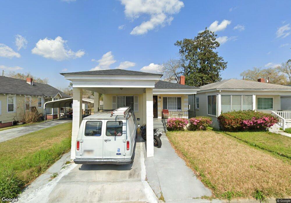 718 W 46th St, Savannah, GA 31405 - photo 1