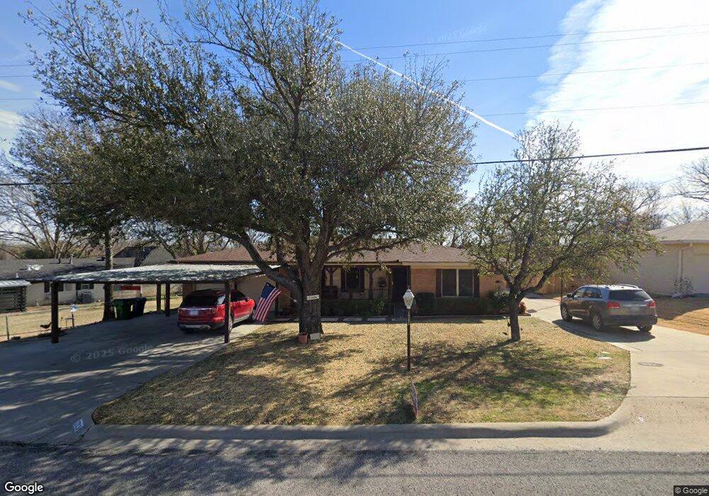 1703 S College Ave, Decatur, TX 76234 - photo 1