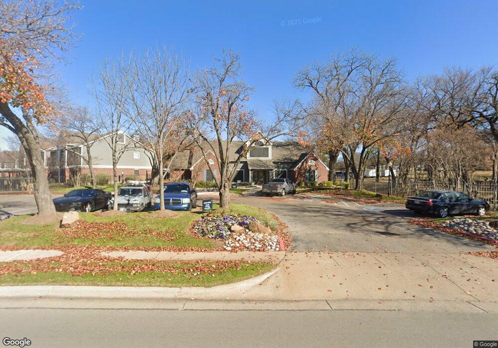 2200 Forest Ridge Dr, Bedford, TX 76021 - photo 1