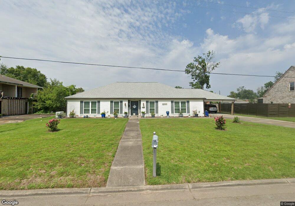 3608 E Whispering Woods Dr, Lake Charles, LA 70605 - photo 1