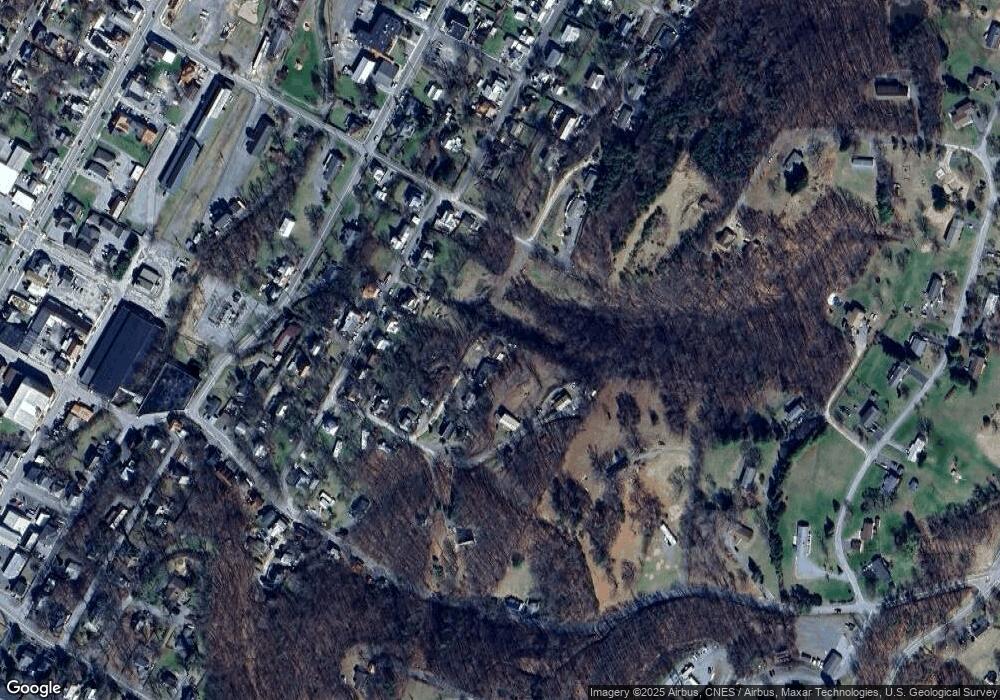 66 Stephanie St, Berkeley Springs, WV 25411 - photo 1