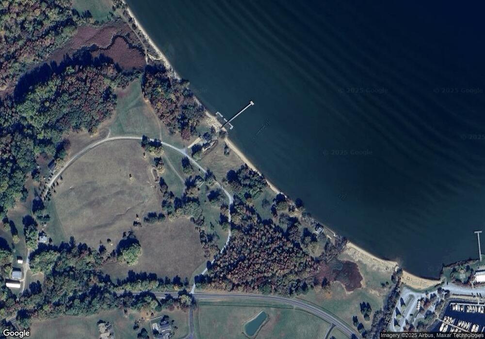 712 Old Colony Cove Rd, Friendship, MD 20758 - photo 1