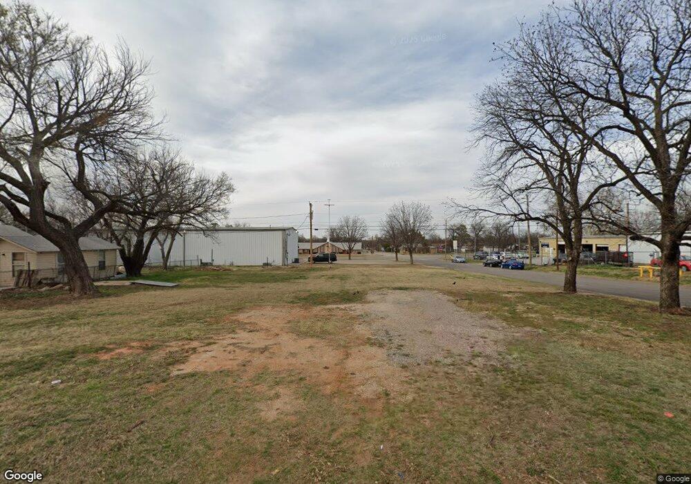 1402 38th St, Wichita Falls, TX 76302 - photo 1