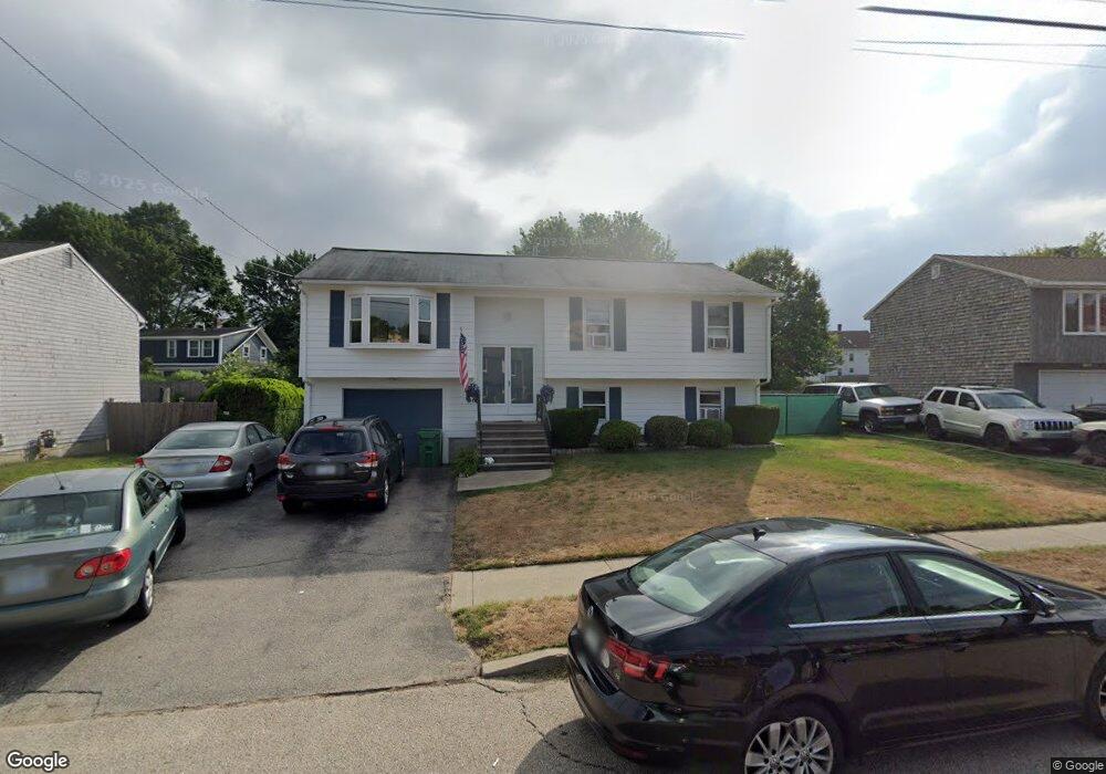 201 Wellspring Dr, Warwick, RI 02886 - photo 1