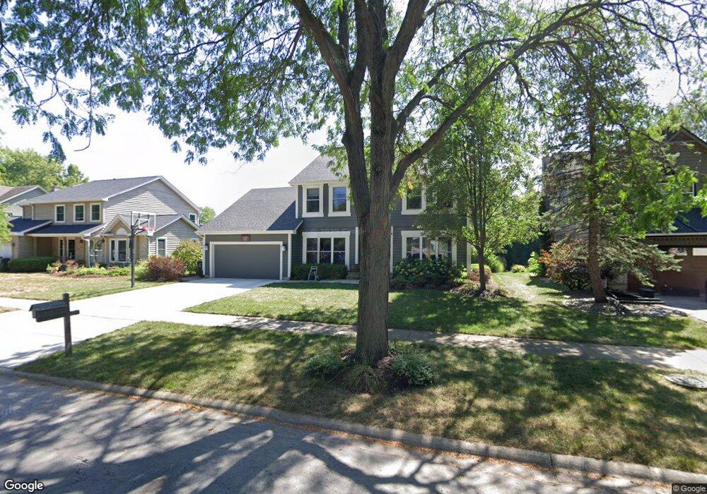 1218 Oakton Ln, Naperville, IL 60540 - photo 1