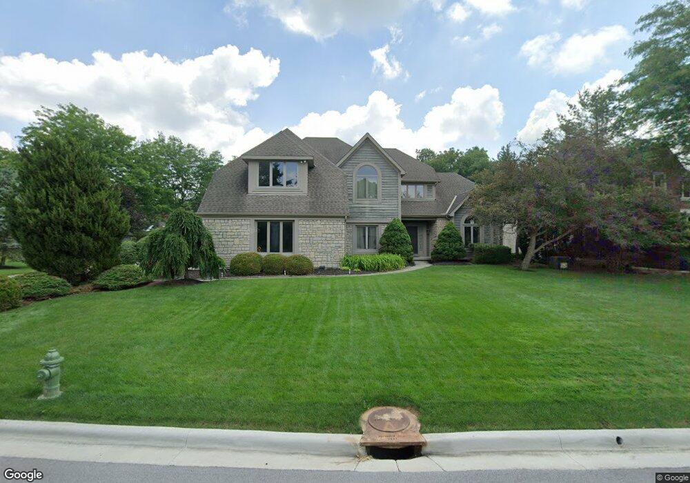 9438 Avemore Ct, Dublin, OH 43017 - photo 1