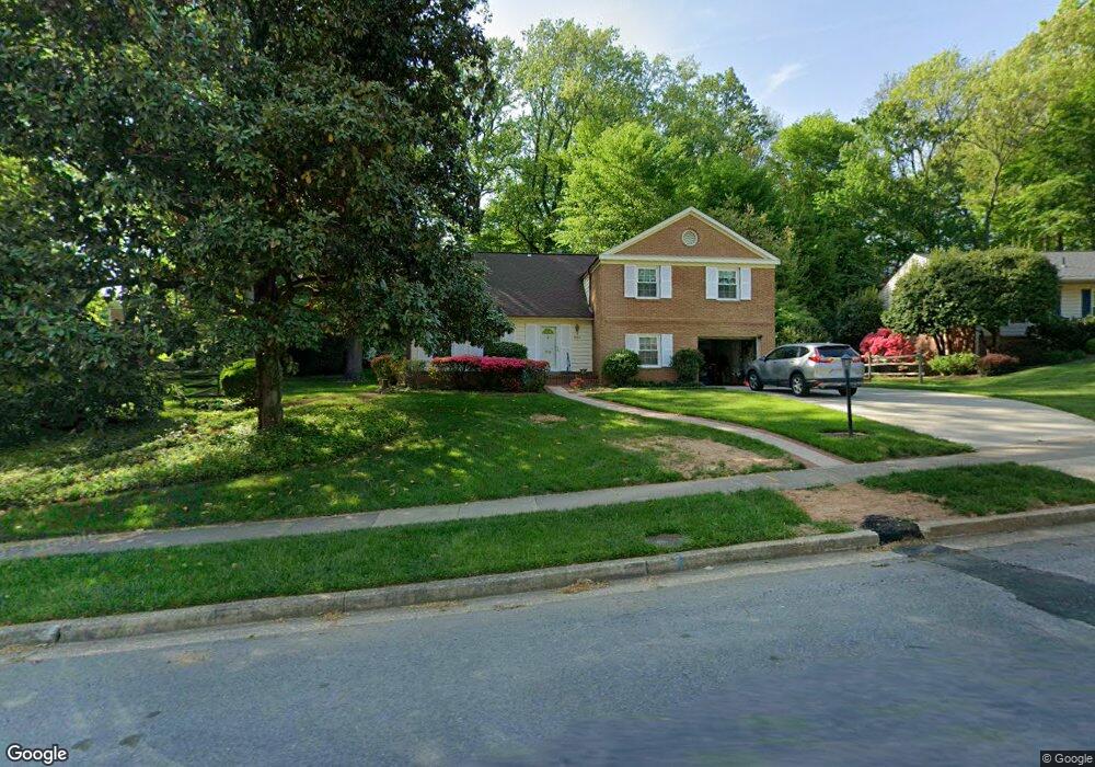 8322 Toll House Rd, Annandale, VA 22003 - photo 1