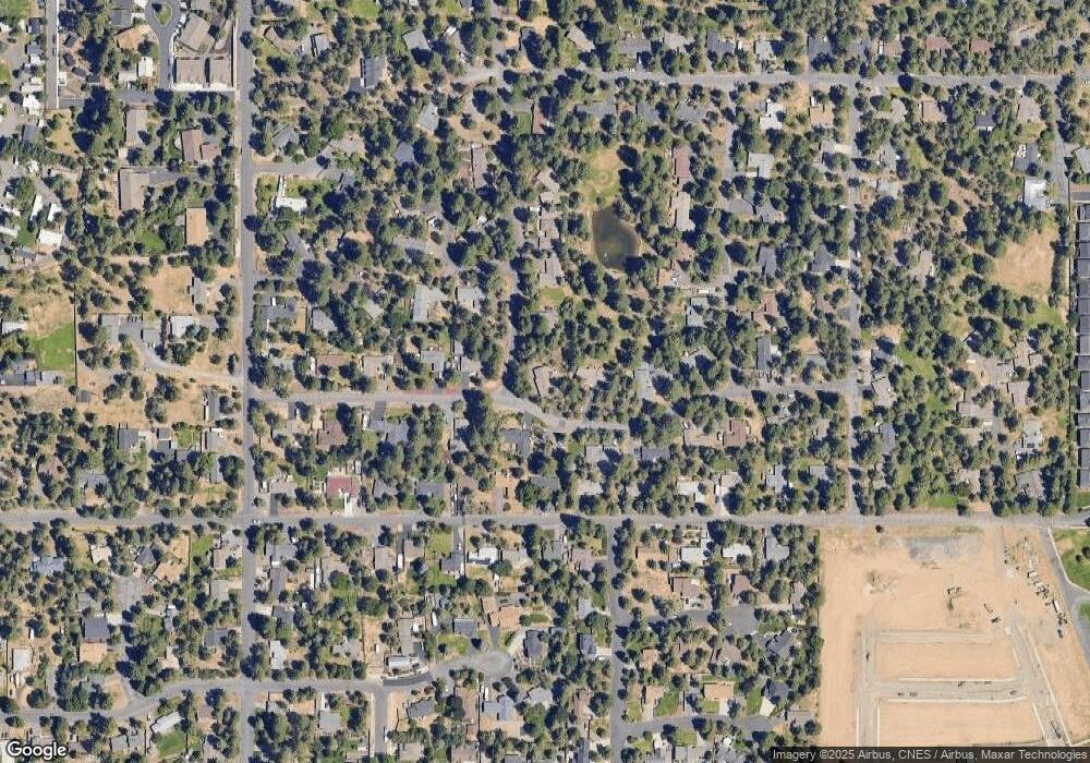 61232 Kwinnum Dr, Bend, OR 97702 - photo 1