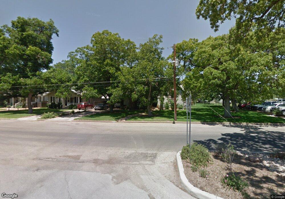 204 W Orchard St, Fredericksburg, TX 78624 - photo 1