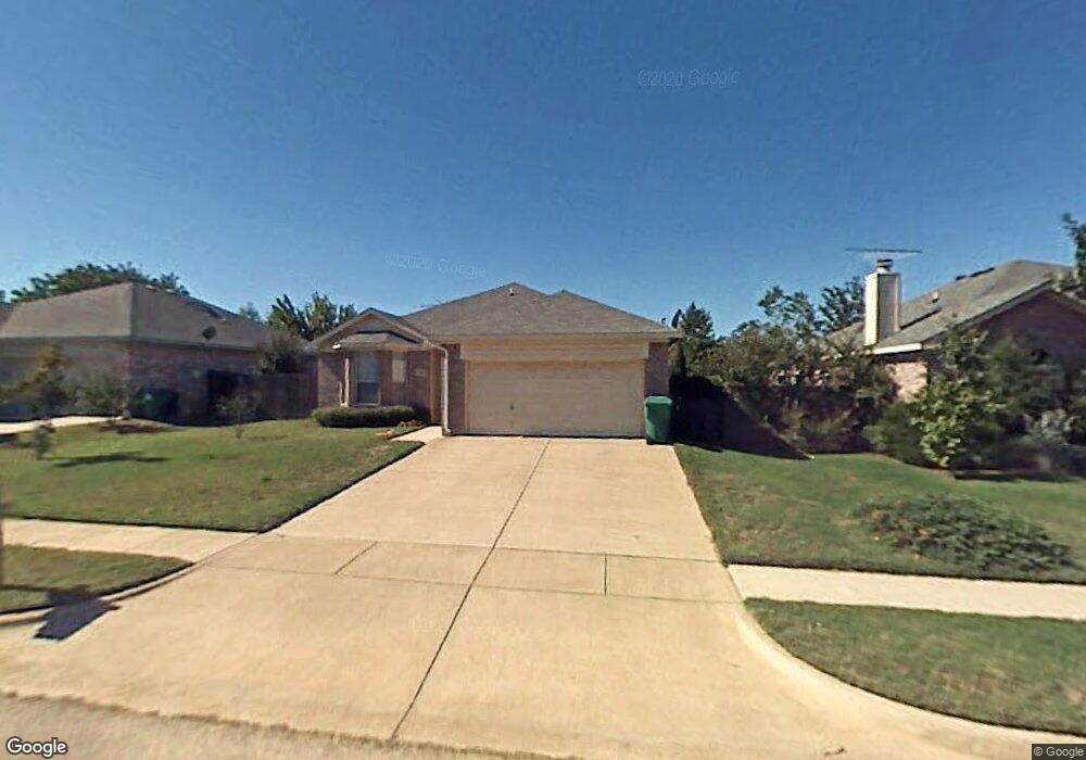 3916 Overlake Dr, Denton, TX 76210 - photo 1