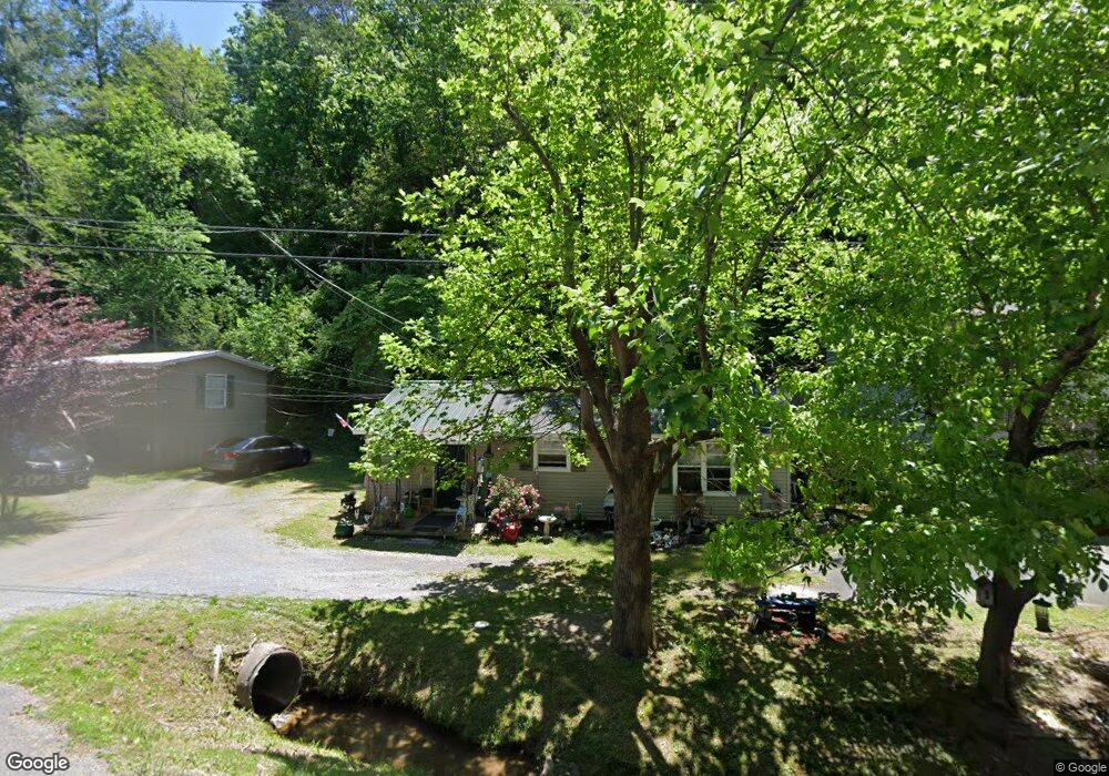 2569 Ridge Rd, Pigeon Forge, TN 37863 - photo 1