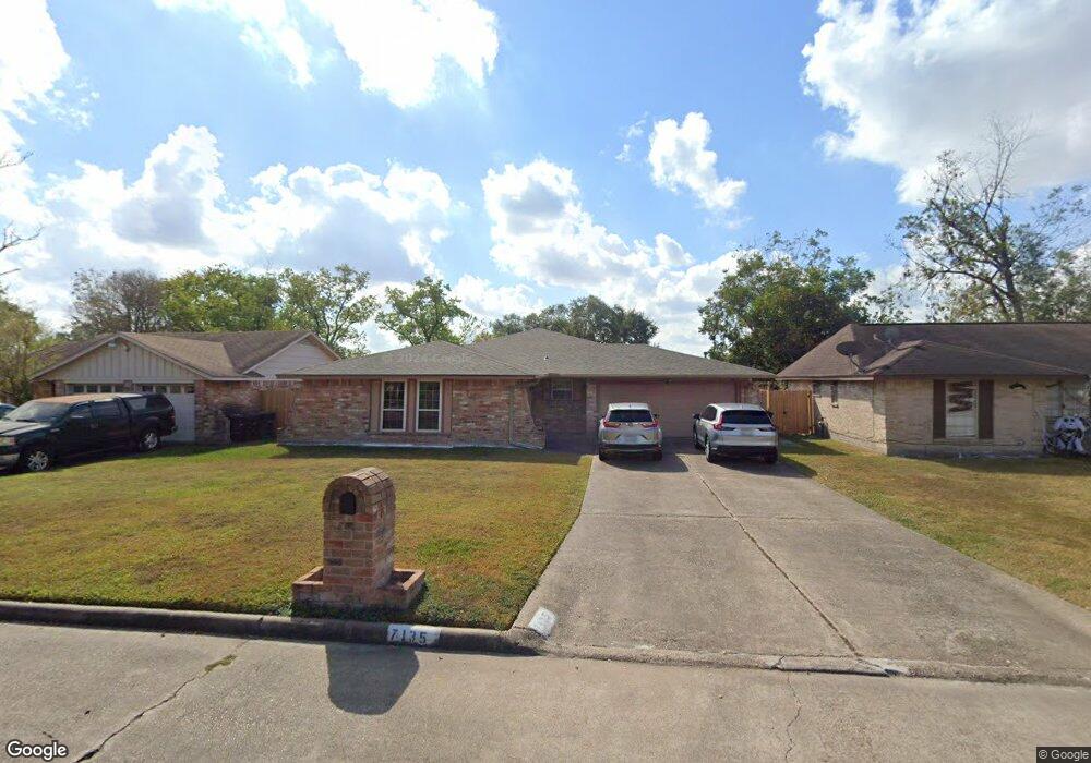 7135 Yellow Pine Dr, Houston, TX 77040 - photo 1