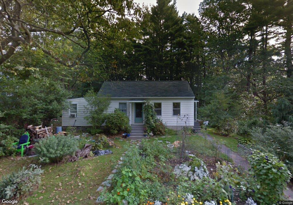 9 Gerrish Island Ln, Kittery Point, ME 03905 - photo 1