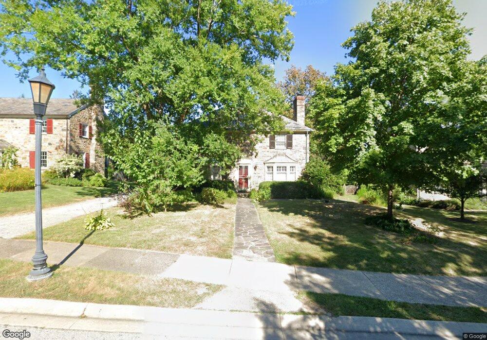 3919 Juniper Rd, Baltimore, MD 21218 - photo 1