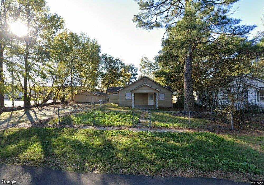 203 W 18th St, Stuttgart, AR 72160 - photo 1