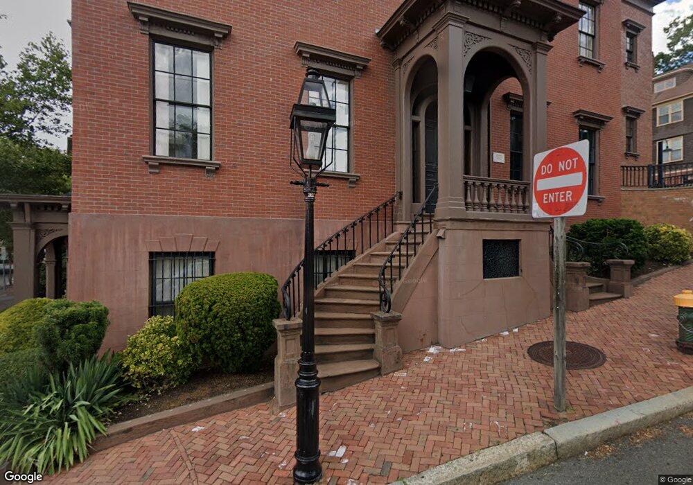 2 Angell St unit 1, Providence, RI 02903 - photo 1