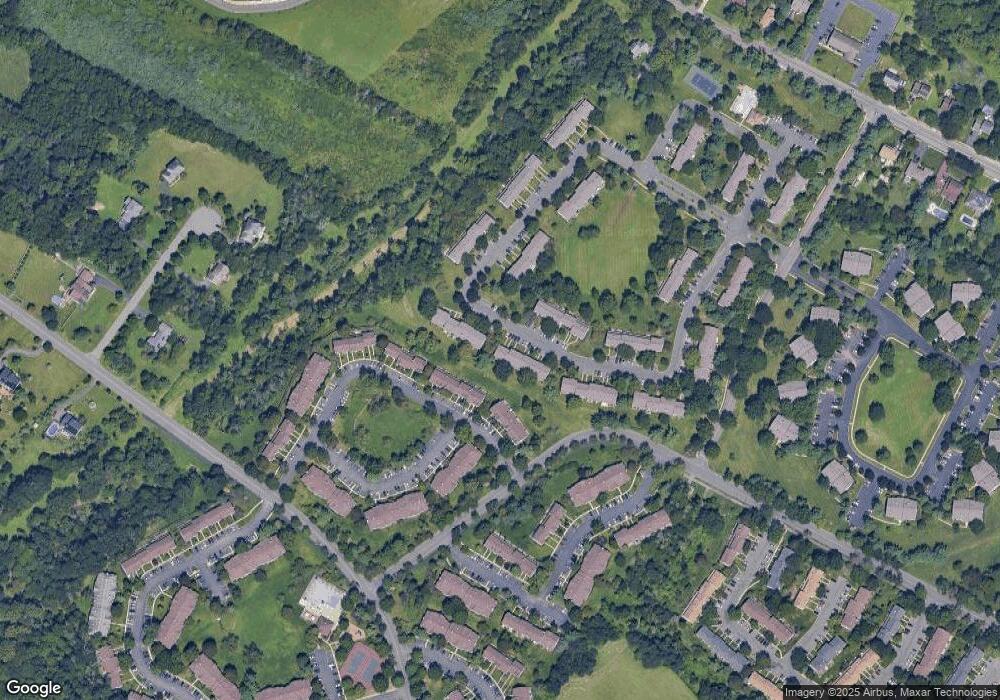 64 Pear Tree Ln, Franklin Park, NJ 08823 - photo 1