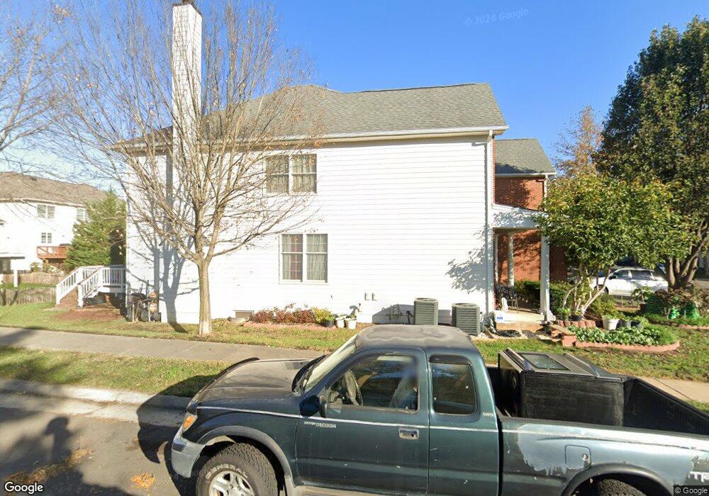 25967 Talmont Dr, Chantilly, VA 20152 - photo 1