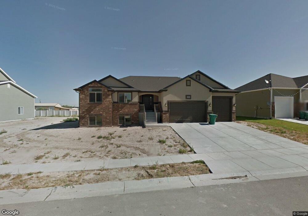 4378 W 5700 S, Hooper, UT 84315 - photo 1