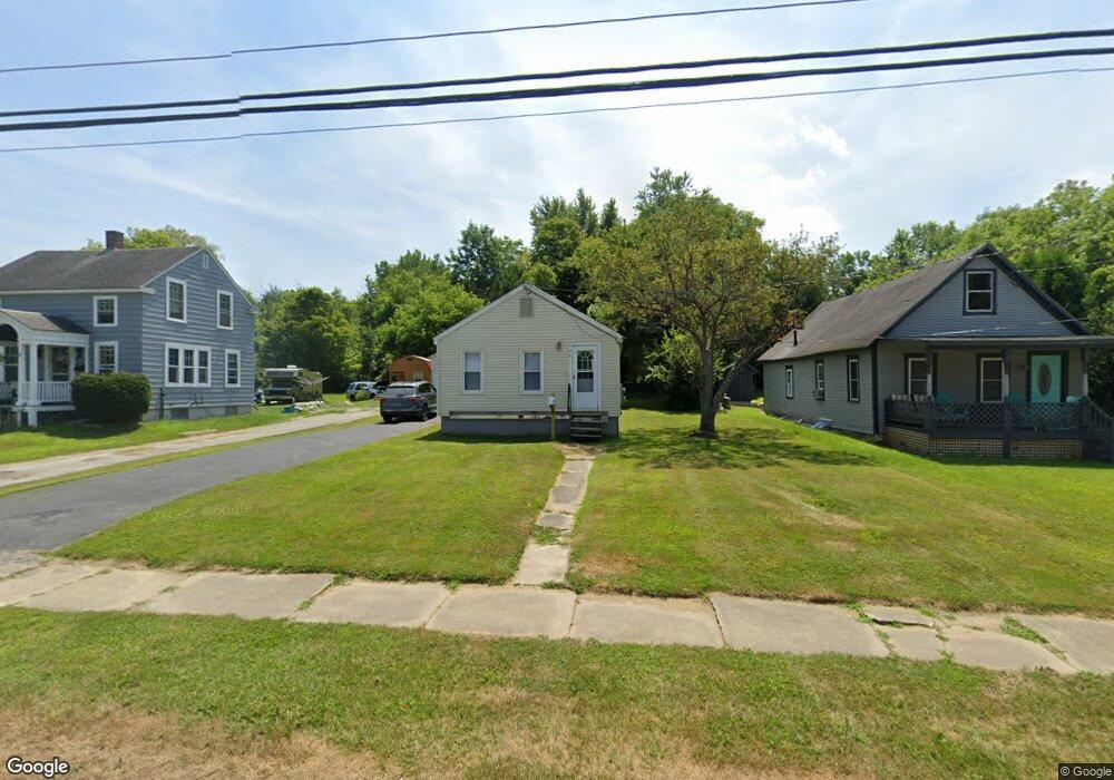 104 Jackson Ave, Rutland, VT 05701 - photo 1