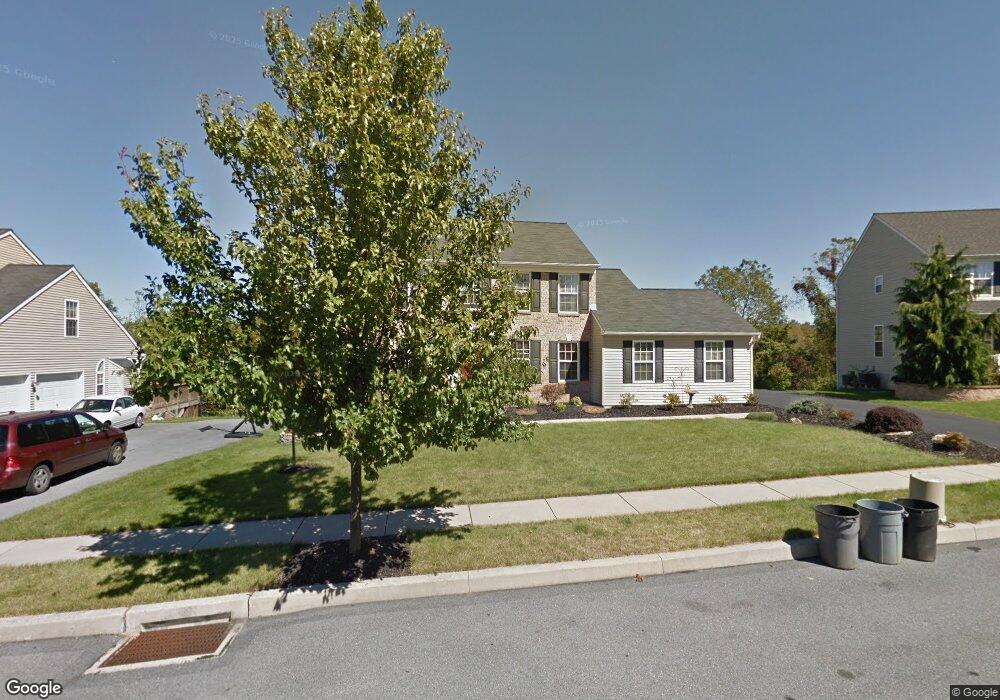 4114 Redbud Dr E, Whitehall, PA 18052 - photo 1