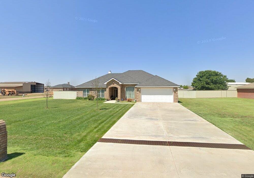 1401 Kings Row, Plainview, TX 79072 - photo 1