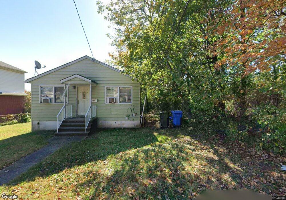 165 Sonora Ave, Iselin, NJ 08830 - photo 1